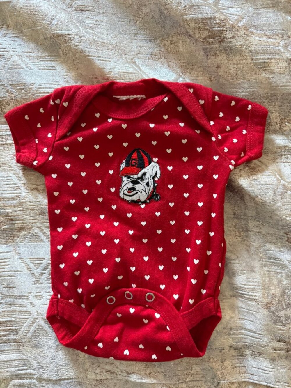 Georgia Bulldogs Newborn Onesie — Red with White Hearts, Worn Once
